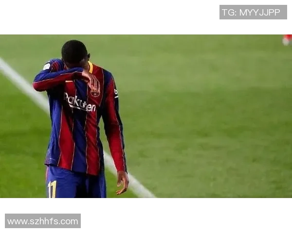 登贝莱在球场上的闪耀表现引发球迷热议未来发展潜力无限